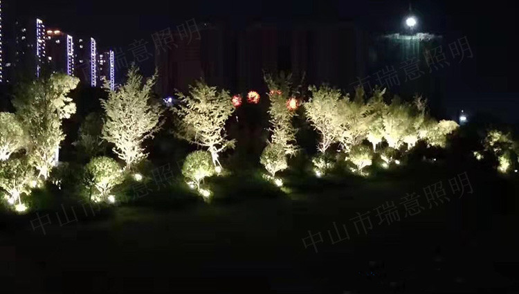  【广东】时代花园绿化区亮化照树LED投光灯